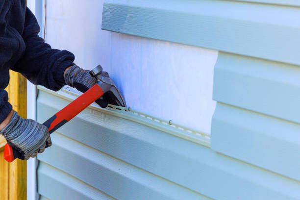 Reliable Siding Inspection contractor in Waterloo, IL by Creative Siding